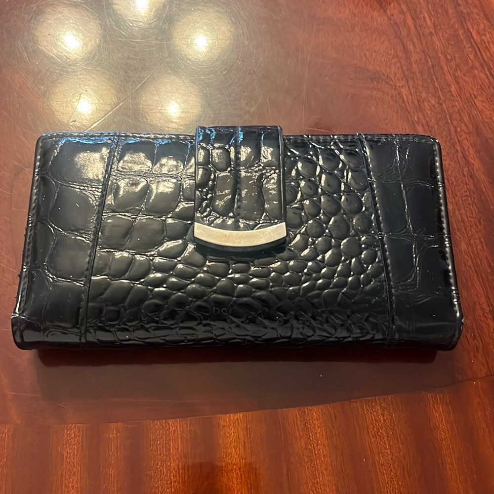 Like New Black Patent Leather Alligator Like Skin Wallet with Multiple Pockets.